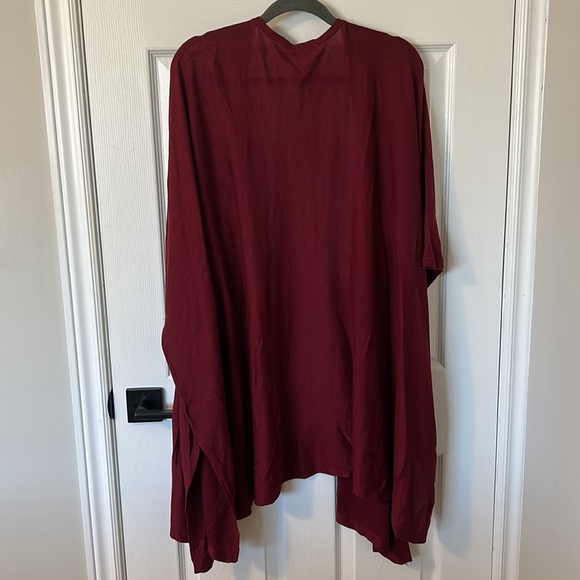 BUNDLE 3/$12 H&M Oversized Kimono Sweater - Picture 5 of 5